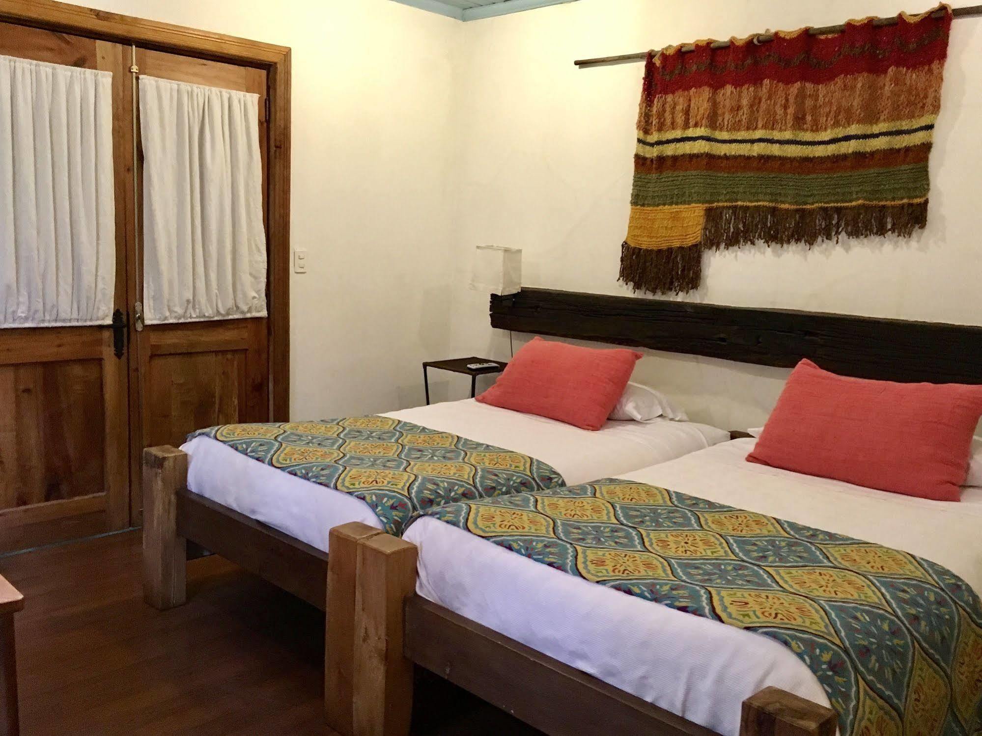 Hotel Casa De Campo ซานตาครูซ ภายนอก รูปภาพ